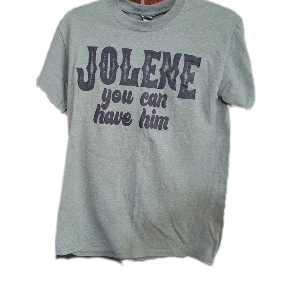 SOLD. 🤠Dolly T-Shirt🤠